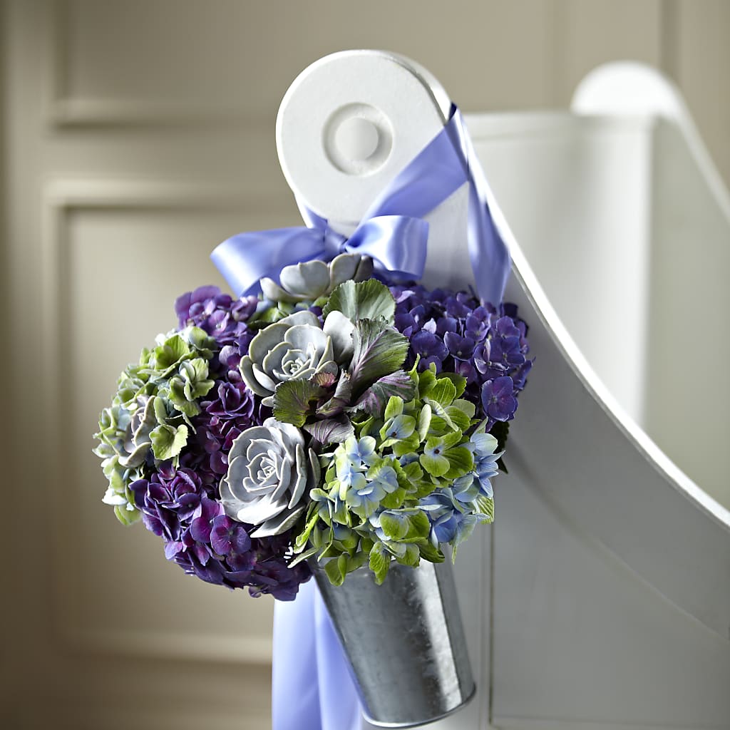 Declaration Pew Décor – Windsor Florist Inc., The, New York NY