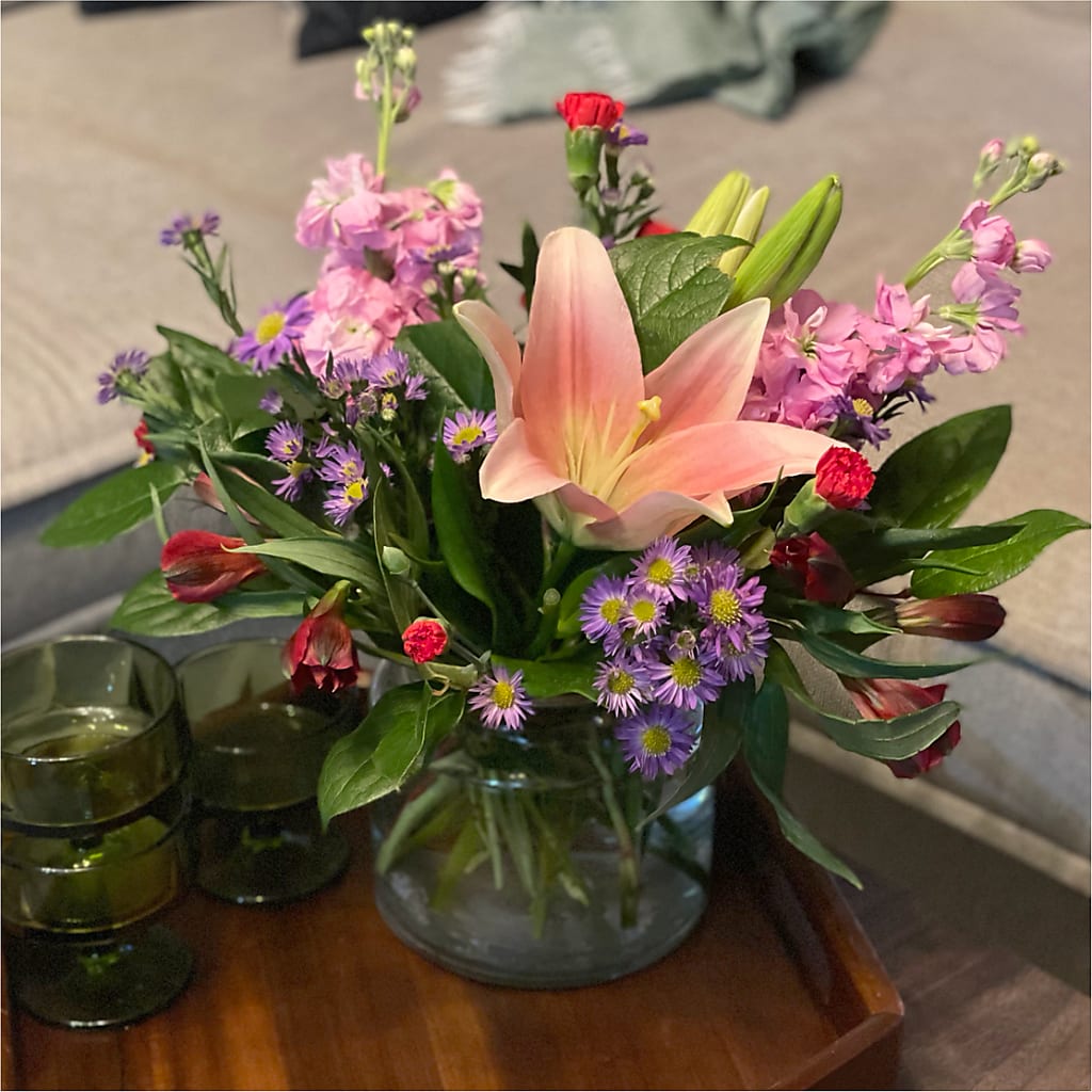 Romantique Bouquet –  Windsor Florist Inc., The, New York NY