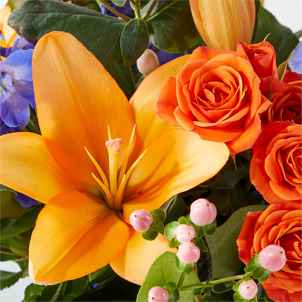 Radiant Citrus Bouquet –  Windsor Florist Inc., The, New York NY