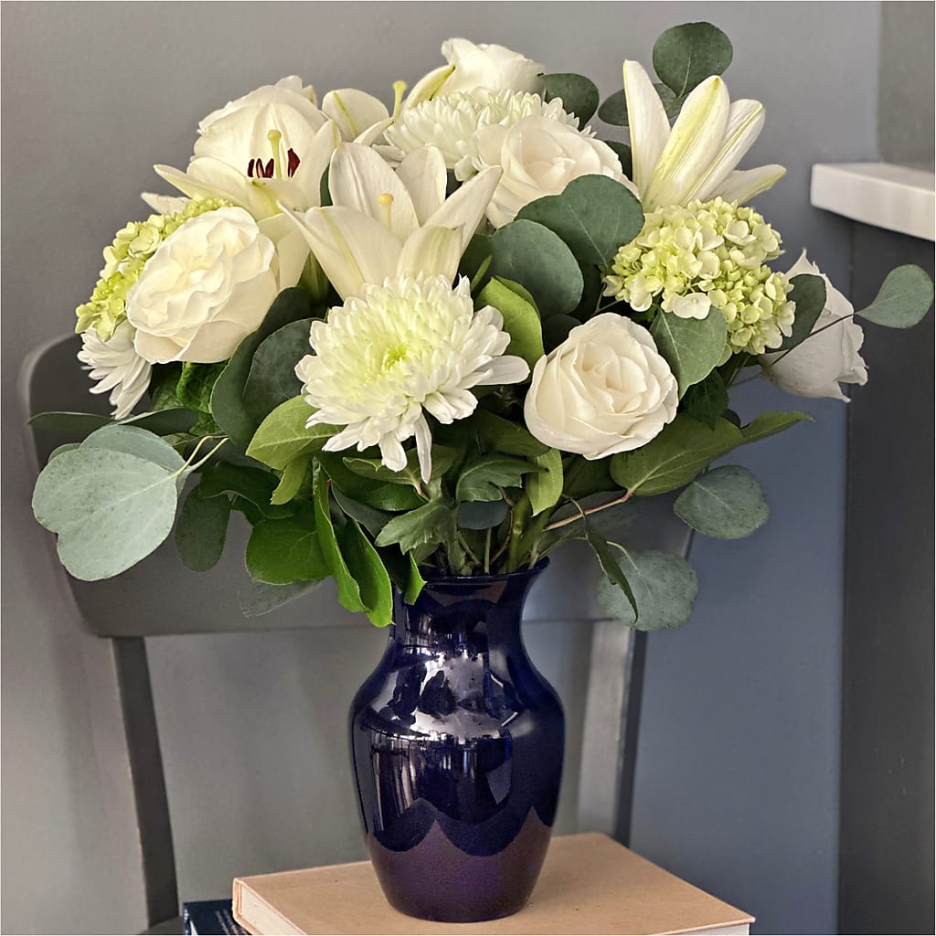 Snowy Dreams Bouquet –  Windsor Florist Inc., The, New York NY