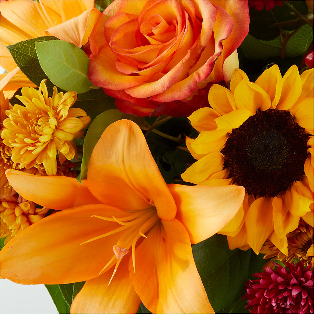 Grateful Centerpiece –  Windsor Florist Inc., The, New York NY