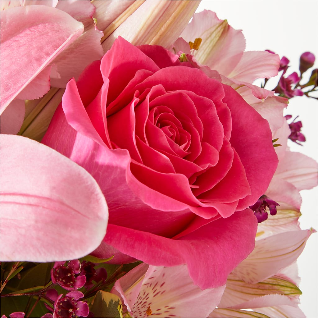 Lucky in Love Bouquet –  Windsor Florist Inc., The, New York NY