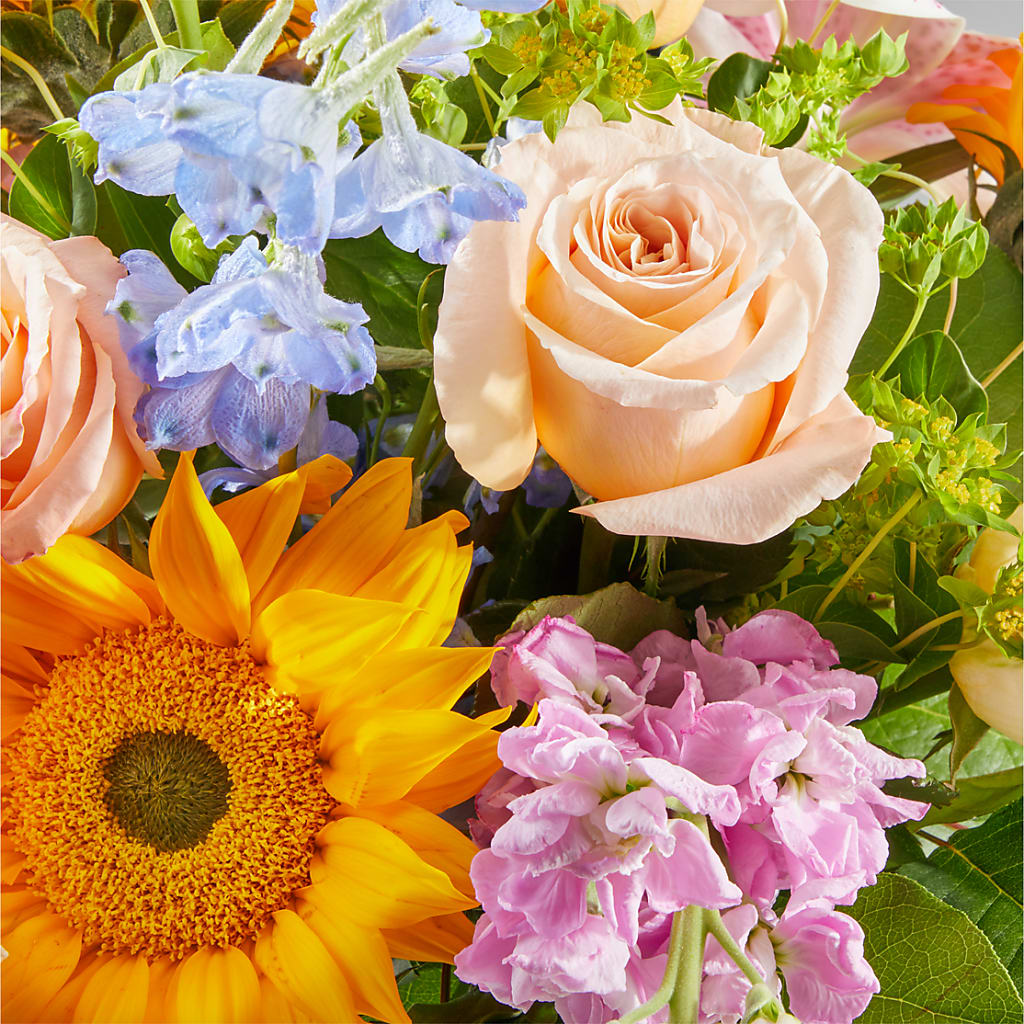Dreamy Meadows Bouquet –  Windsor Florist Inc., The, New York NY