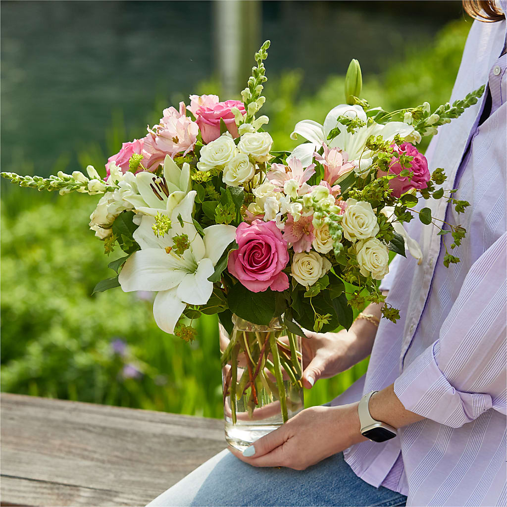 Fondly Bouquet –  Windsor Florist Inc., The, New York NY